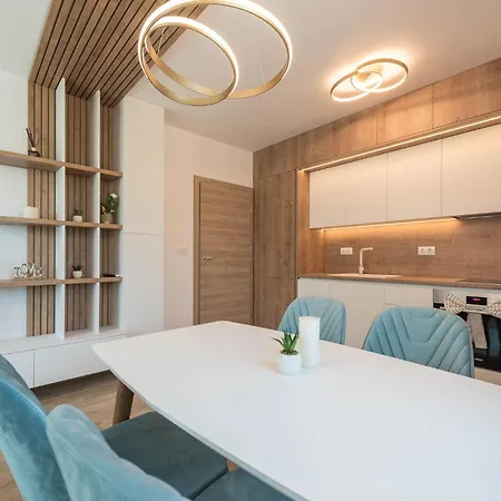 公寓 Luxury Ap Blanka - Pool & Panorama In Azur