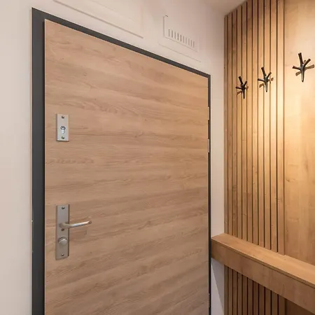 Appartamento Luxury Ap Blanka - Pool & Panorama In Azur Saints Constantine and Helena