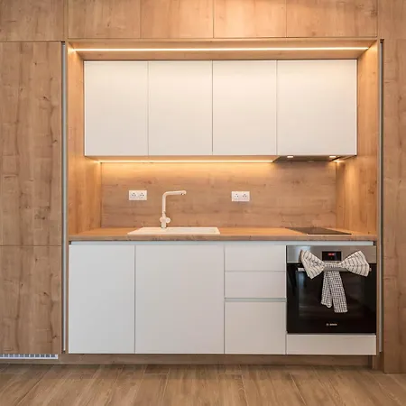 Luxury Ap Blanka - Pool & Panorama In Azur Appartamento *