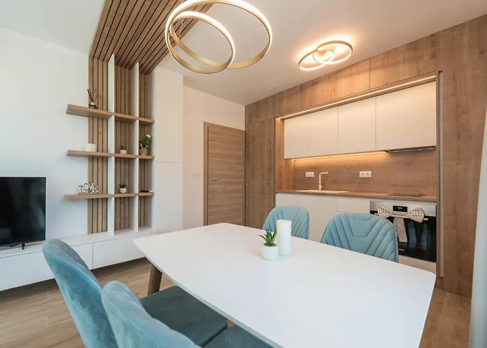 Appartamento Luxury Ap Blanka - Pool & Panorama In Azur